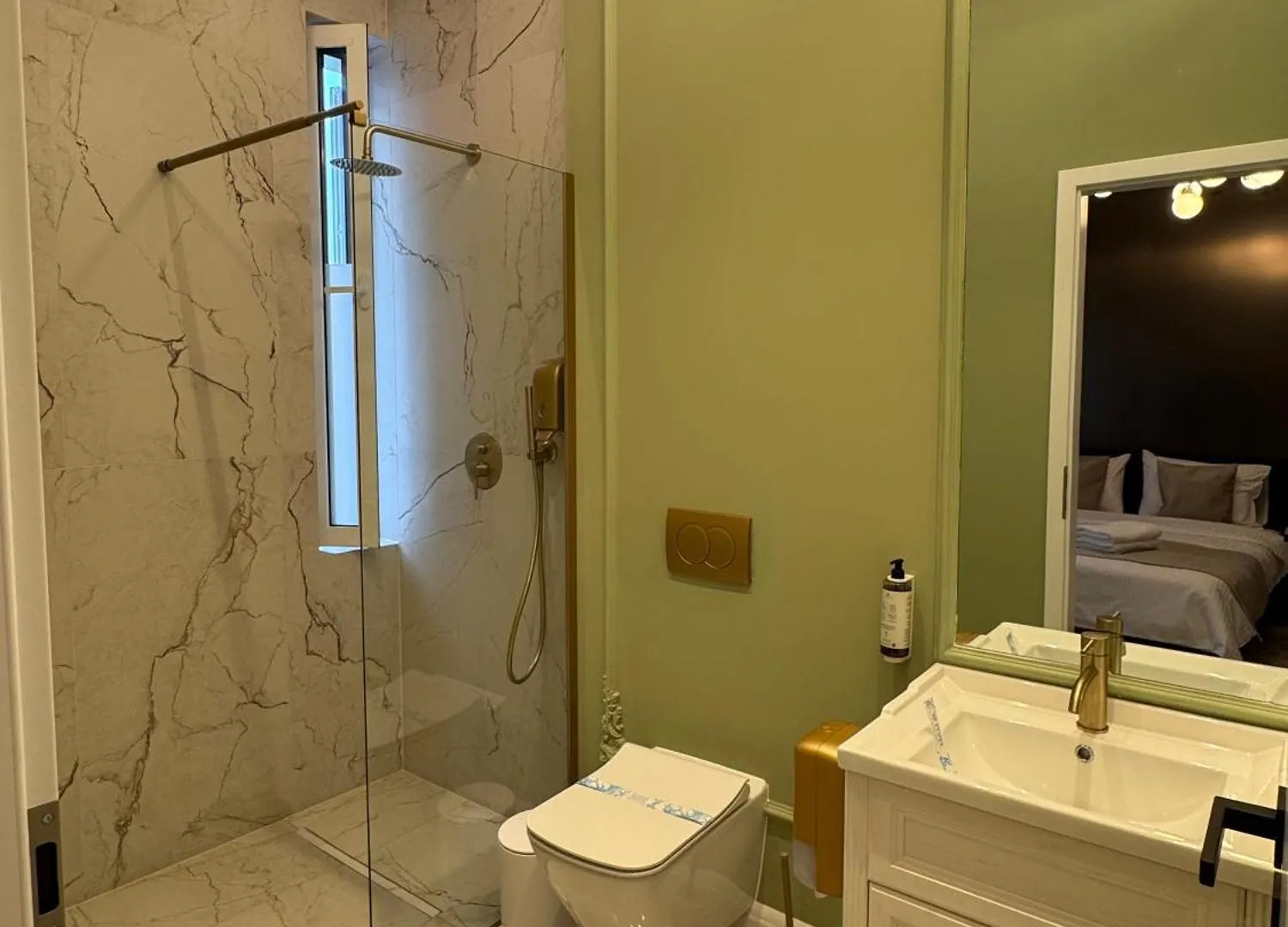 House4You - Praporgescu Bucharest Guest house